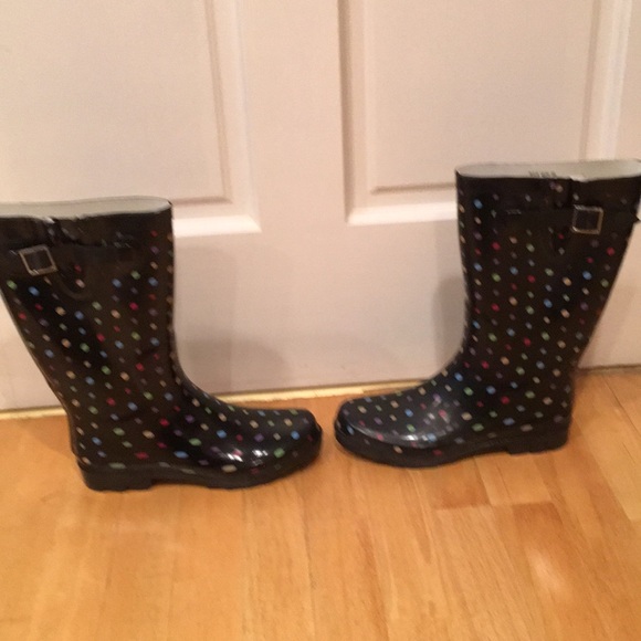 Rain boots - Picture 3 of 7